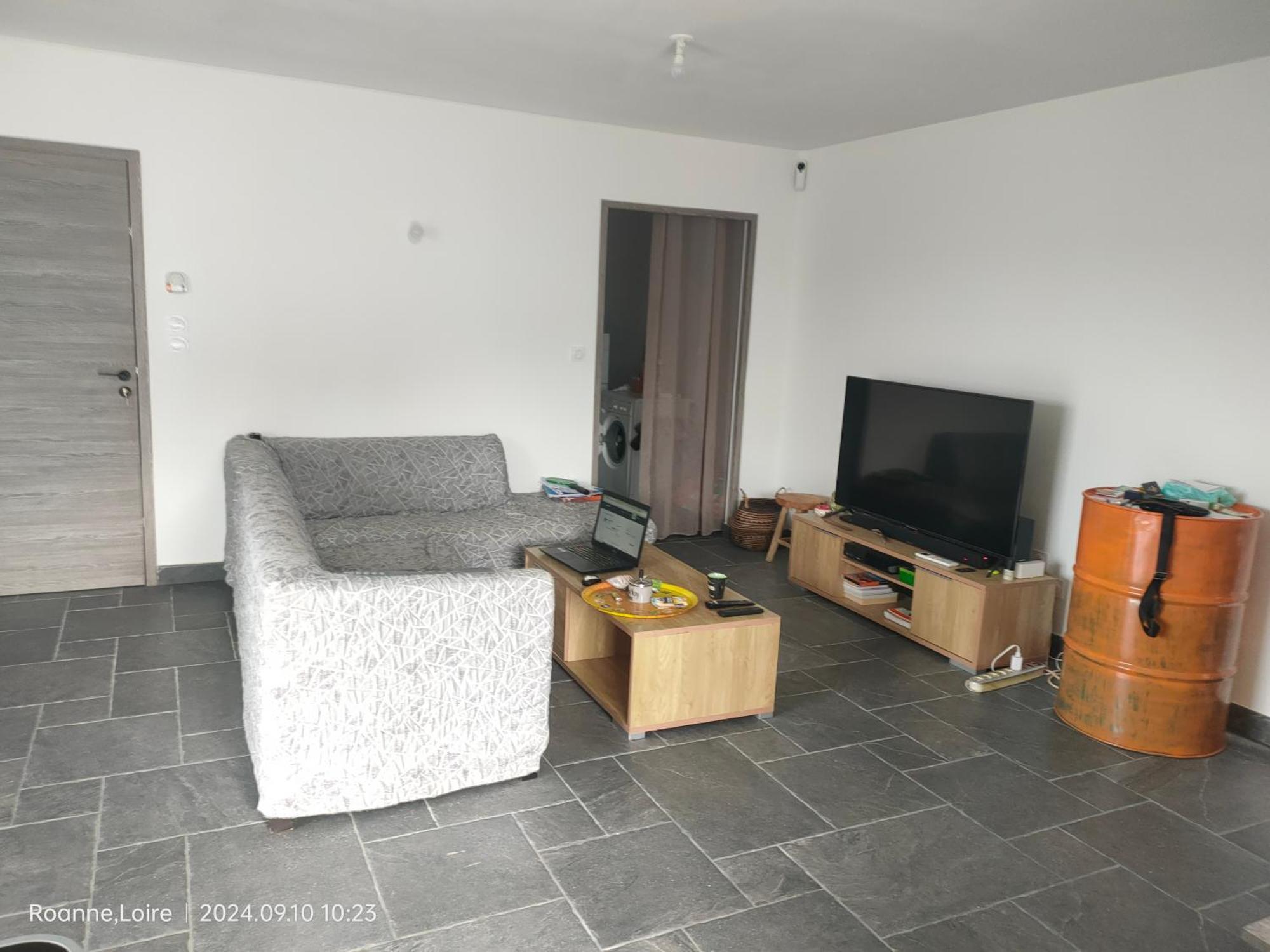 Chambre Dans Maison Plain-Pied Moderne Roanne Exterior photo